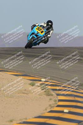 media/Oct-08-2023-CVMA (Sun) [[dbfe88ae3c]]/Race 3 Amateur Supersport Middleweight/